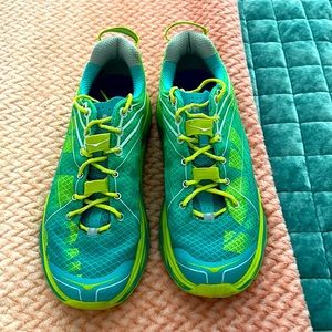Hoka one one running shoe 8.5